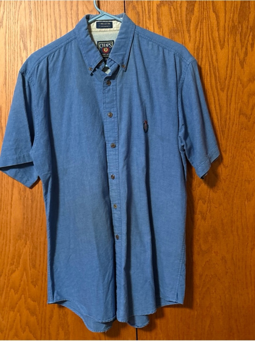 Chaps Men’s Blue Short-Sleeve Button-Down Shirt with Embroidered Logo